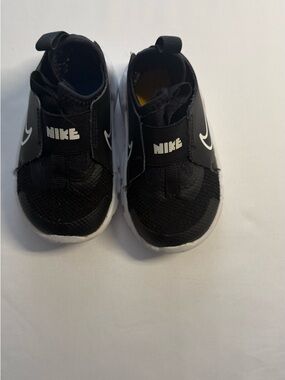 Nike Kids Black and White Slip-On Sneakers